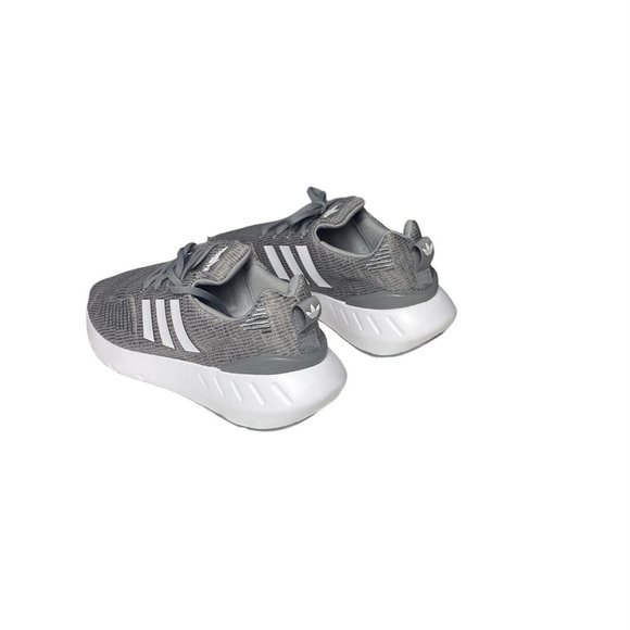 Adidas Swift Run 22 J Originals Men\'s Size 6.5 main image 4